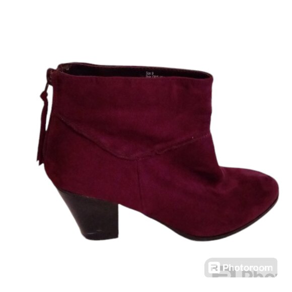 Charlotte Russe faux suede booties sz 9 - Picture 2 of 10